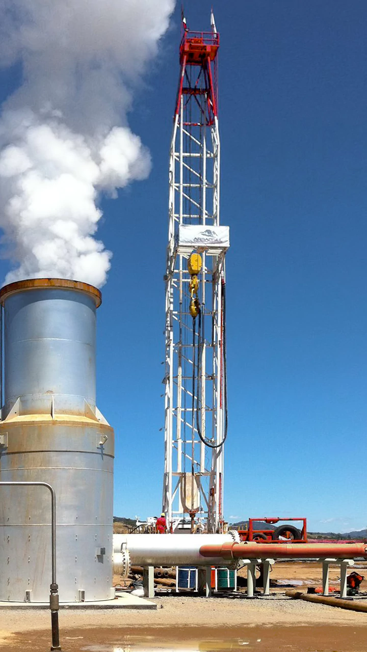 Pozo Geotérmico Se muestra el funcionamiento de un pozo geotérmico construido y perforado por PPP Drilling.